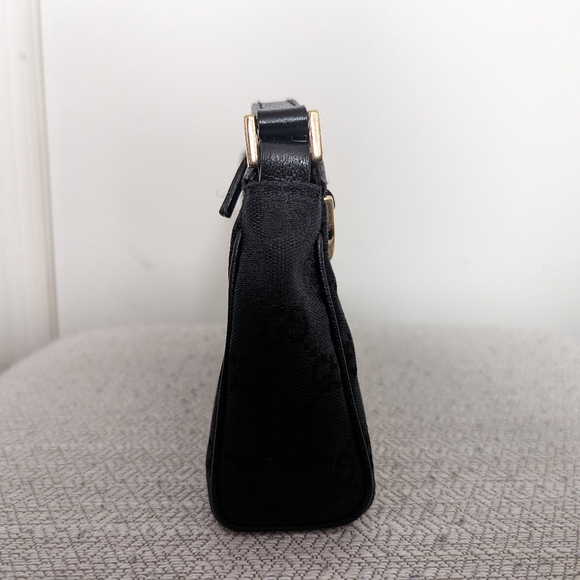 pre-loved Gucci GG Canvas Abbey D-Ring Pochette - Picture 9 of 11